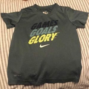Boys Nike t-shirt Dri-Fit